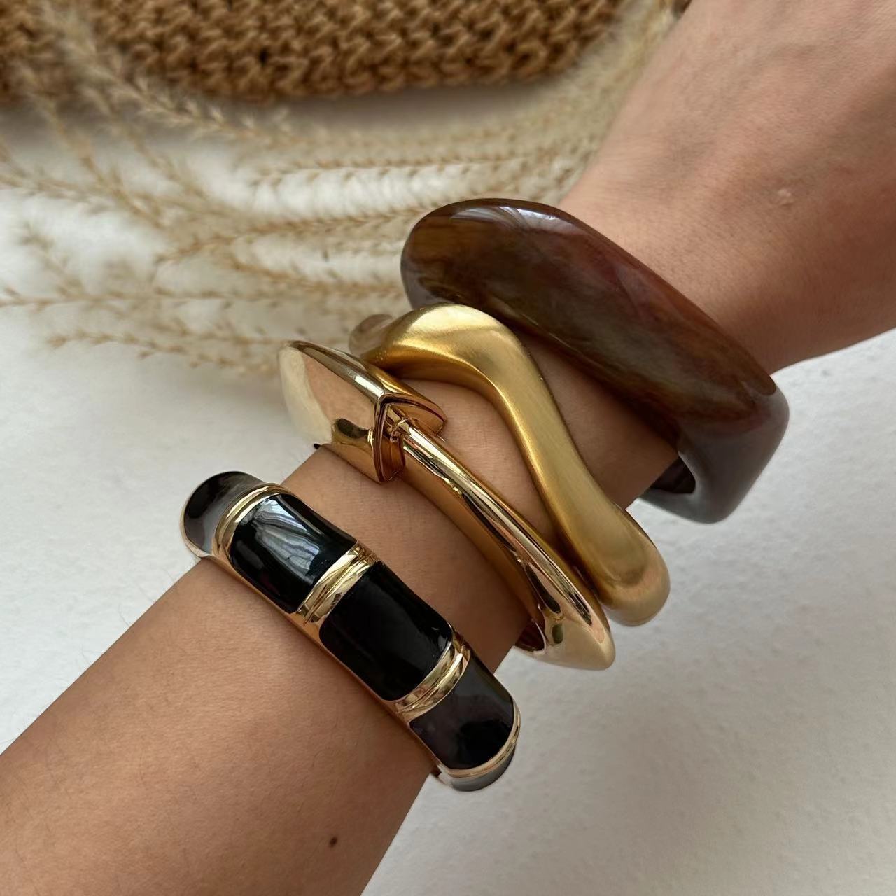 Irregular Metal Acrylic Layered Bracelets