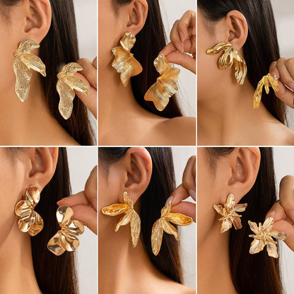 Retro Leaf Earrings Fashion Metal Floral Design For Women
