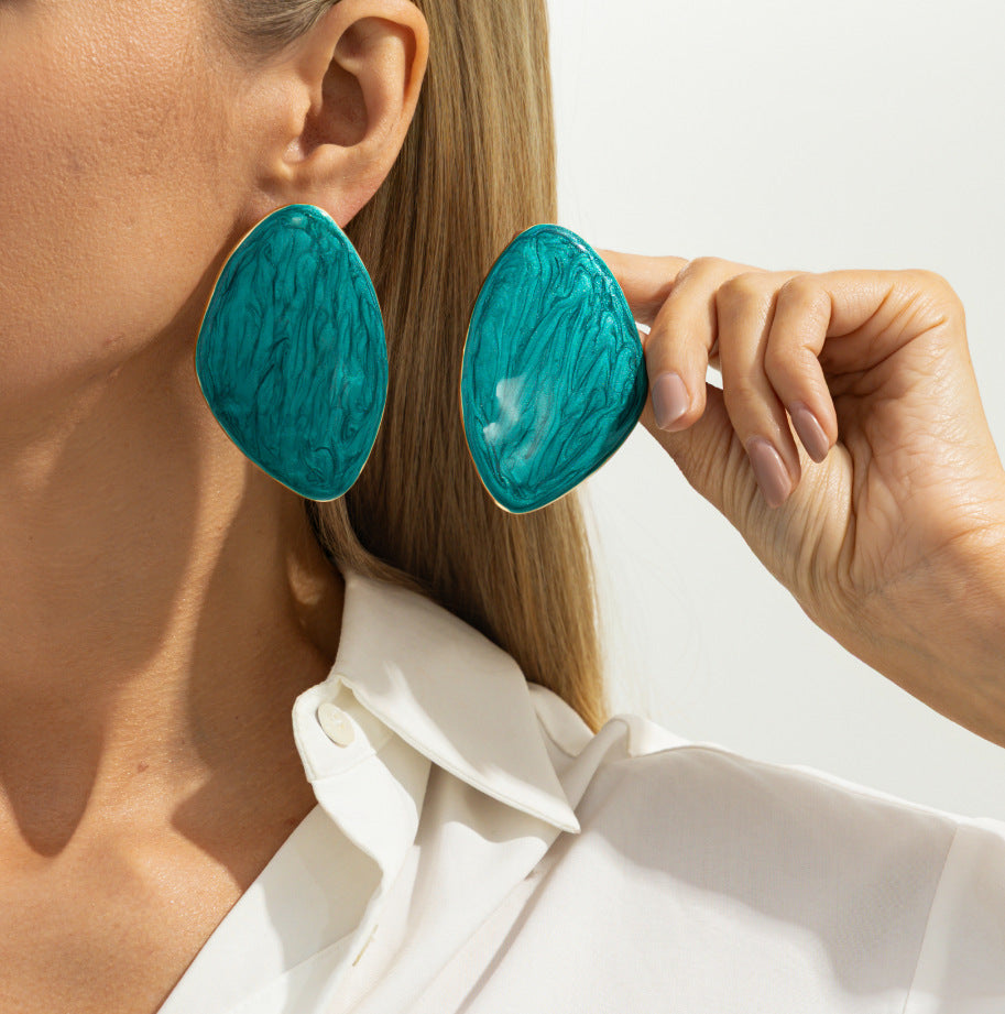 Chic Resin Gemstone Stud Earrings Vintage Geometric Design