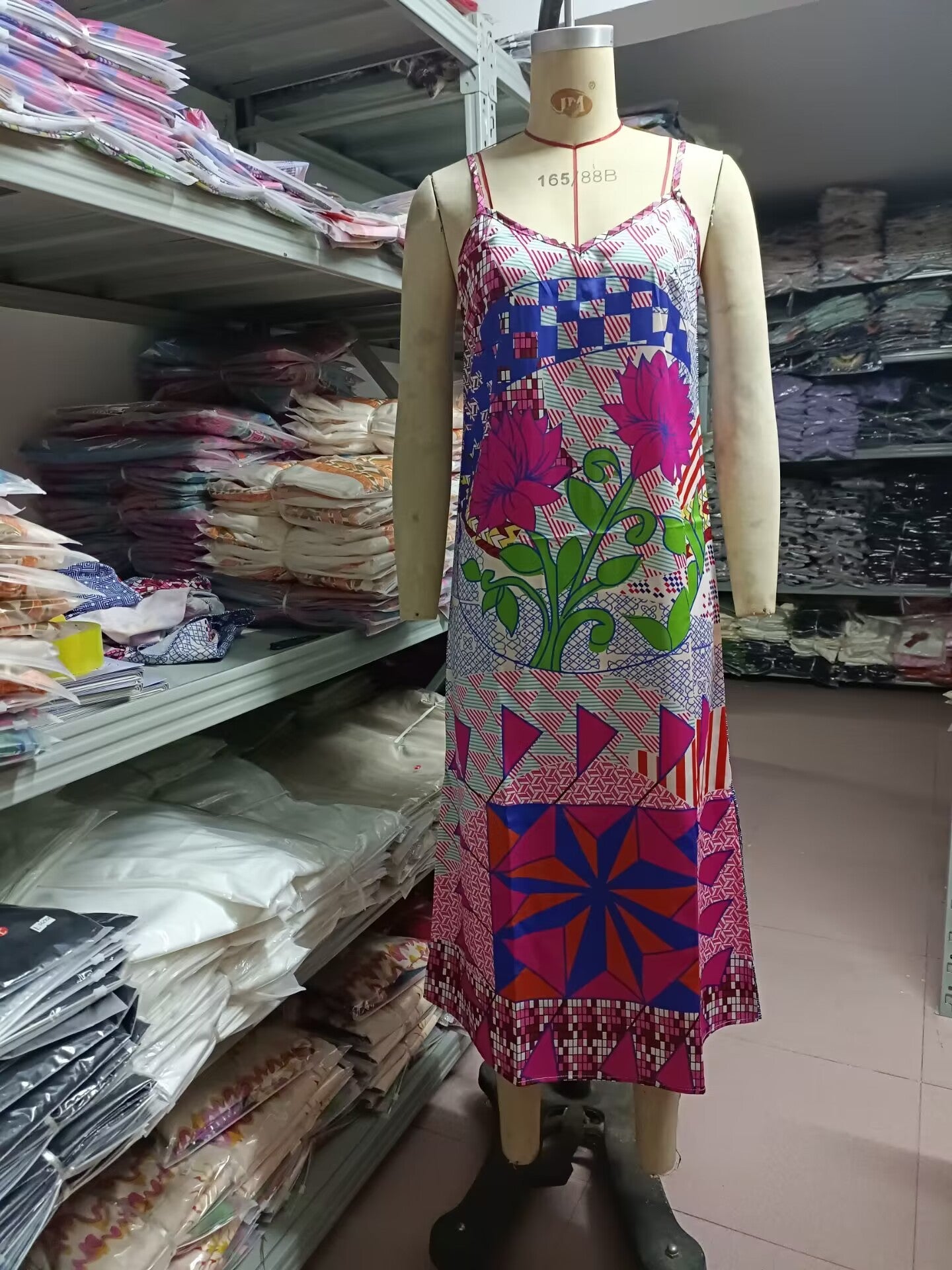 Hot Selling New Print V-Neck Strap Dress Seaside Beach Skirt