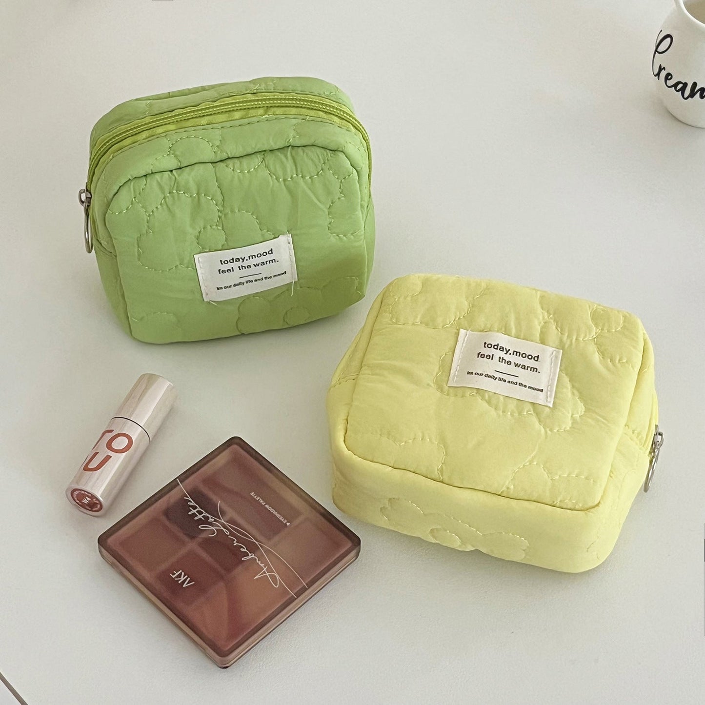 Quilted Floral Storage Pouch Candy Color Travel Earphone Coin Bag