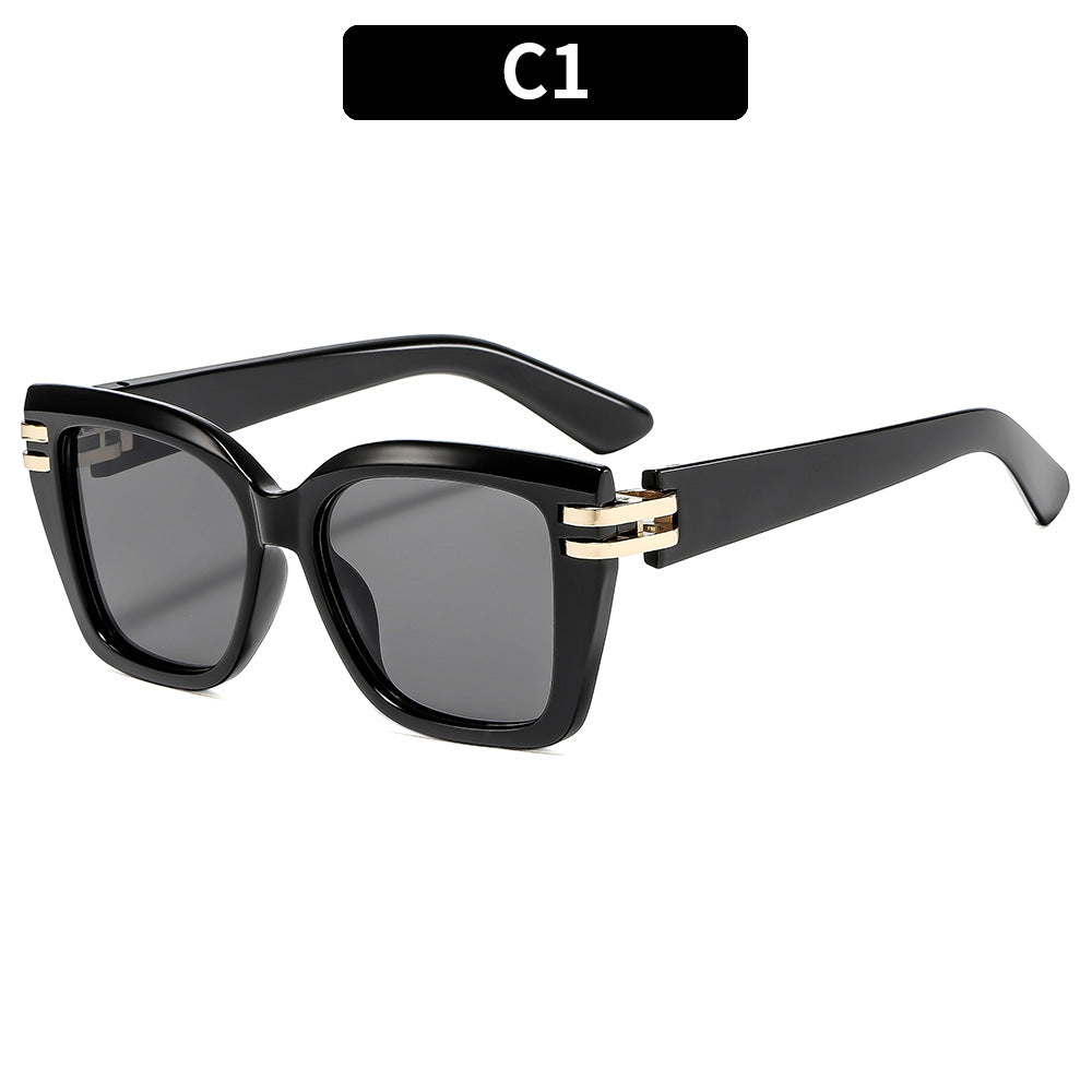 Fashionable Oversized Sunglasses for Women