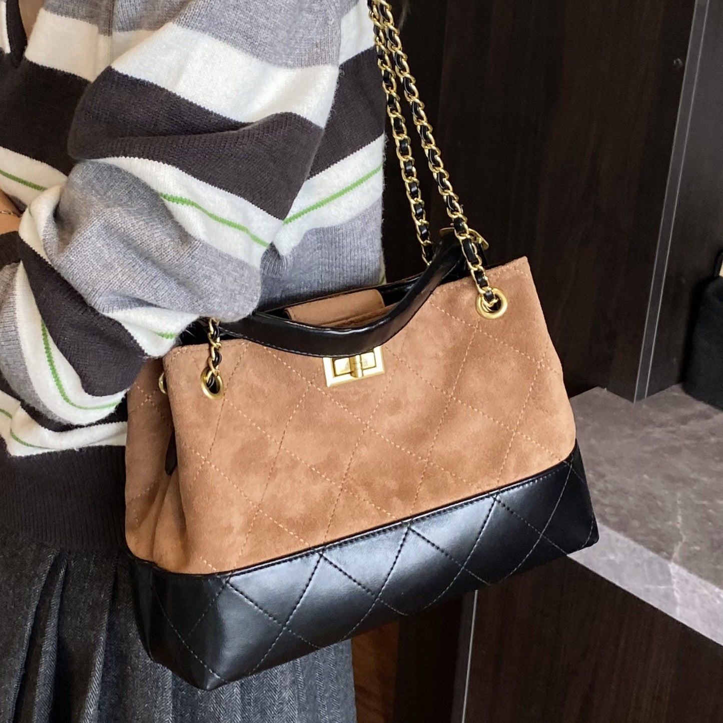 Large Capacity Color Block Retro Suede Shoulder Bag