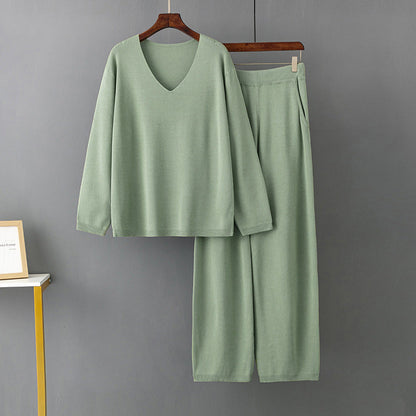 2+ Solid Color V-Neck Knit Sets