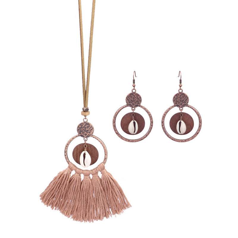 Vintage Floral Alloy Wood Pendant Necklace Set