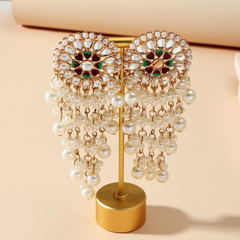 Fashion Retro Exotic Ethnic Style Exaggerated Earrings Palace Style Diamond Pearl Tassel Earrings