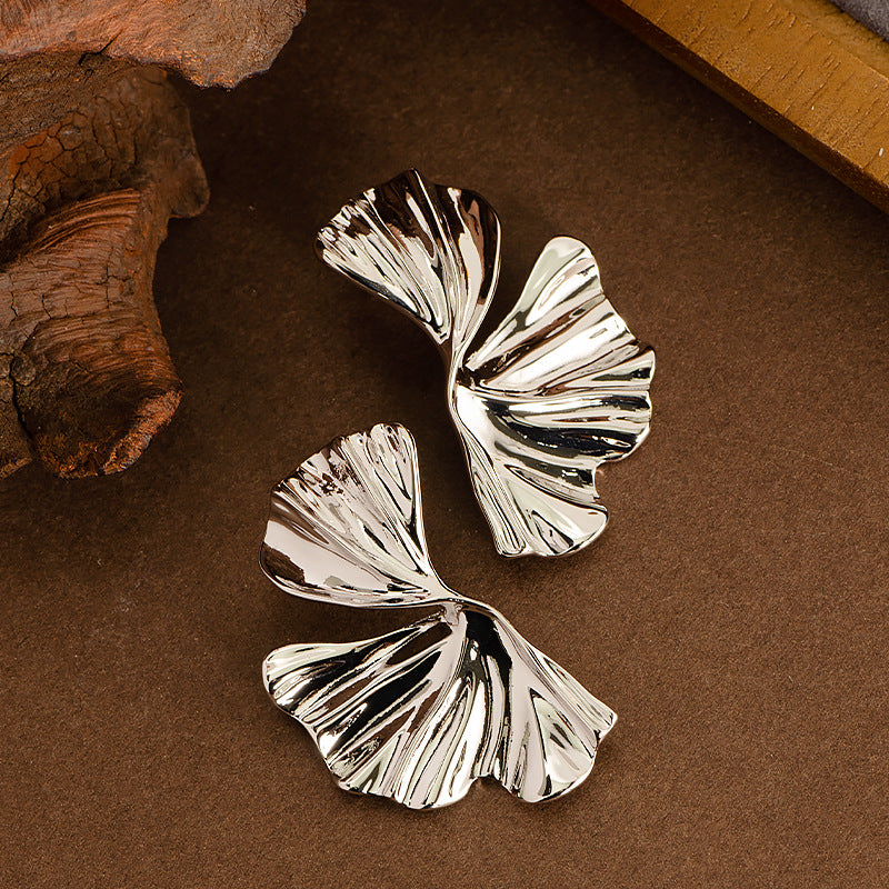 Stylish Ginkgo Leaf Metal Earrings For Women