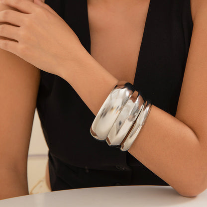 Fashionable Bold Metal Arc Bangle Bracelet - Layered Wide Wristband