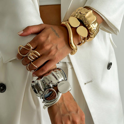 Vintage Irregular Pleated Metal Bracelet Set