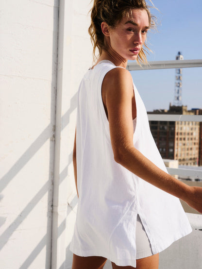 Deep V-Neck Split Pocket Tank Top Trendy Casual Athletic Wear