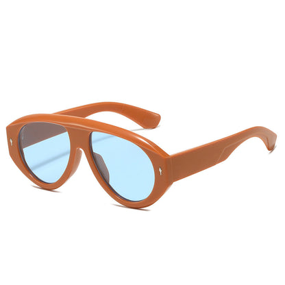Pilot Style Oversized Sunglasses with Rivets