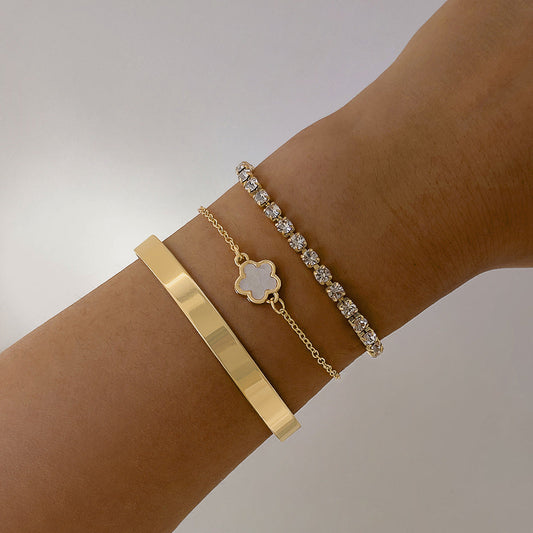 Trendy Alloy Five-Leaf Clover Bracelet Jewelry Set