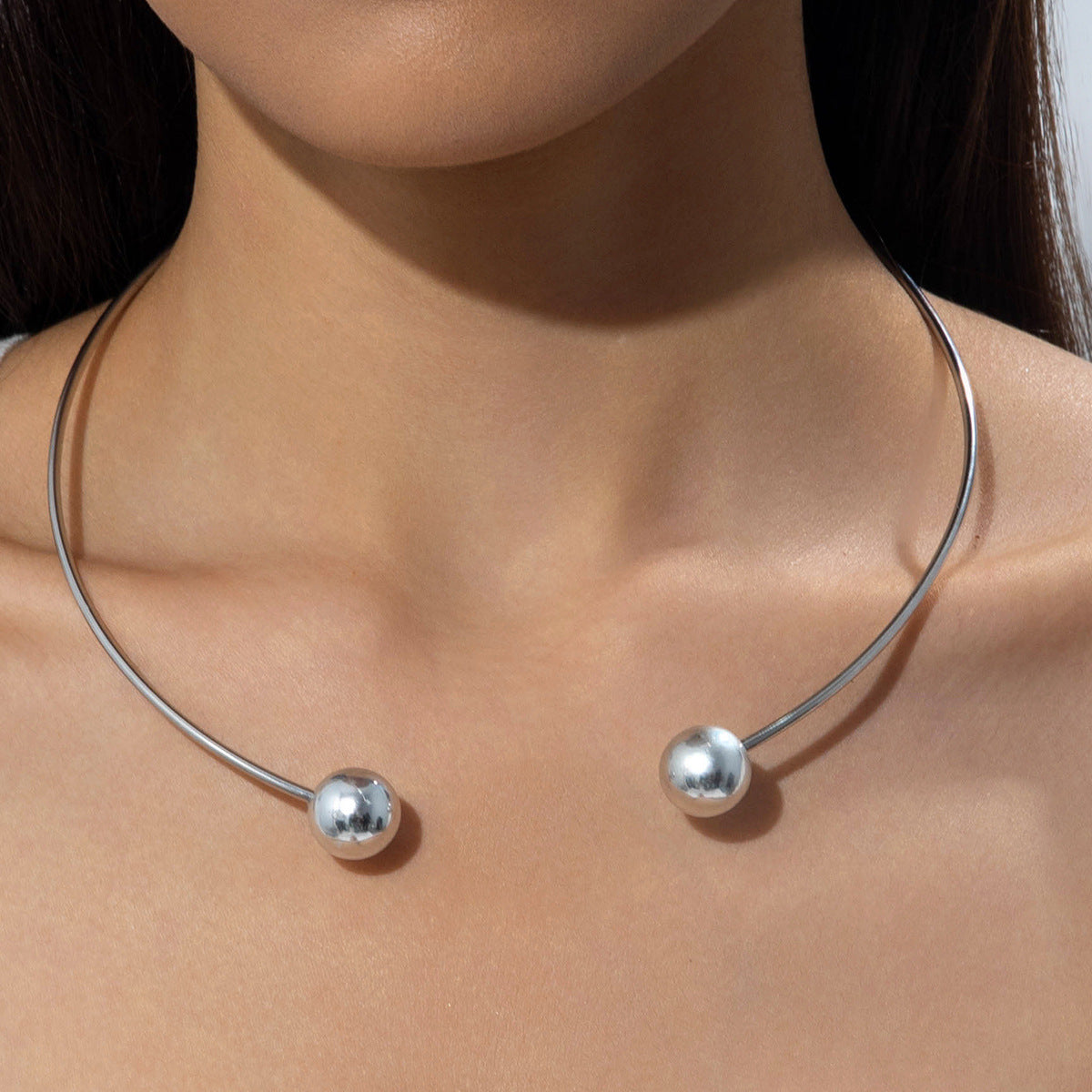 Trendy Geometric Metal Choker Necklace