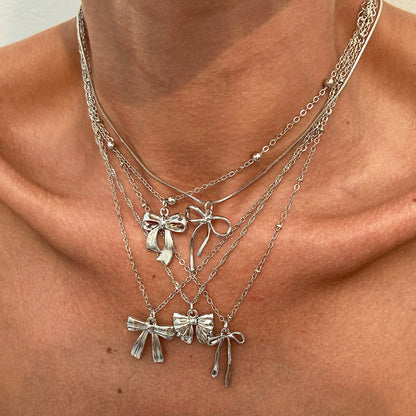 Trendy Ins Metal Ribbon Bow Necklace With Pearl Heart Pendant
