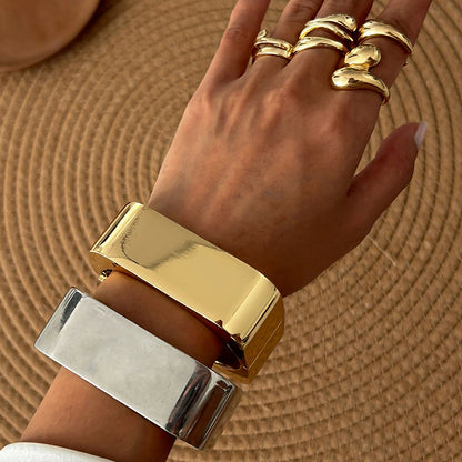 Metallic Spring Bangle Bracelet Stylish Geometric Design For Women
