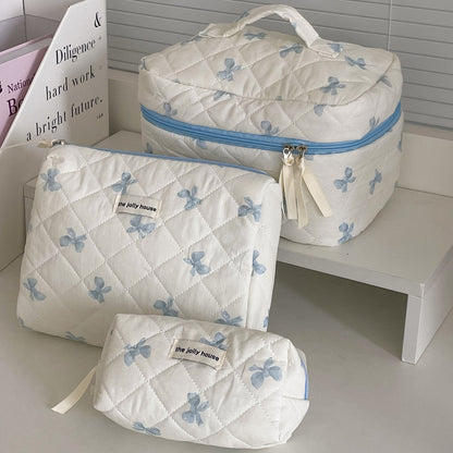 Quilted Makeup Bag with Bow Cute Portable Storage Bag