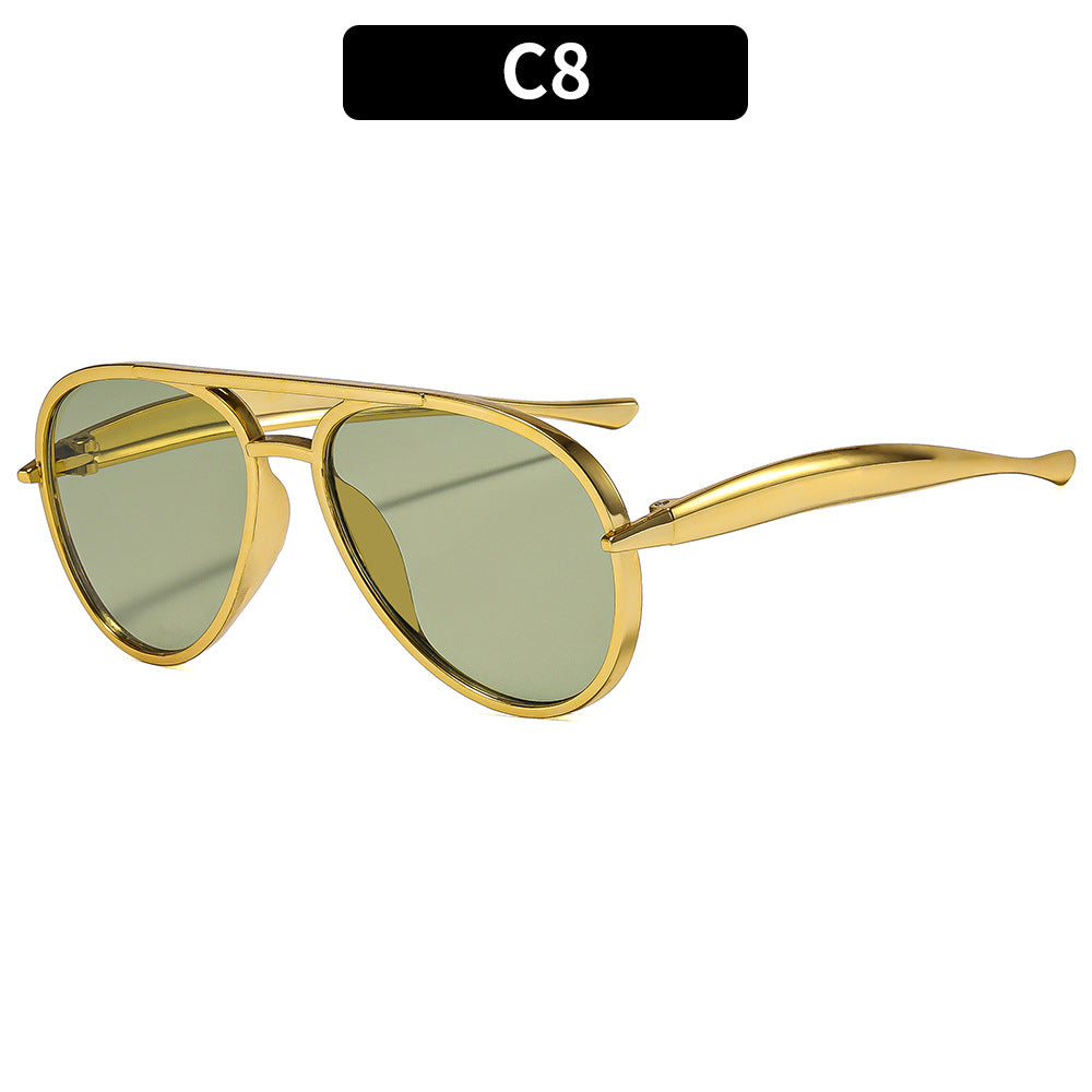 Trendy Oversized UV400 Sunglasses for Outdoor Activities