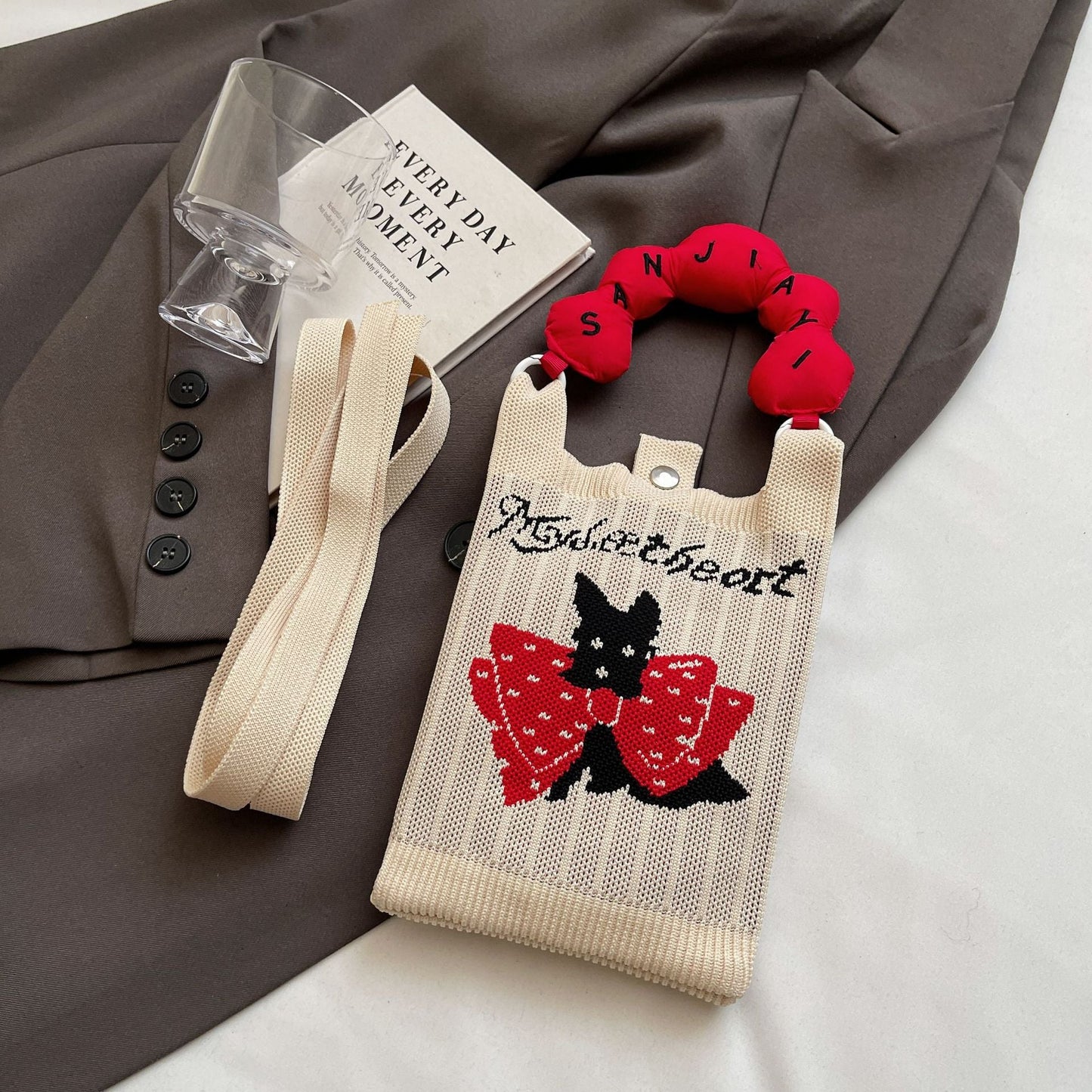 Trendy Knitted Crossbody Phone Bag Cute Cartoon Design
