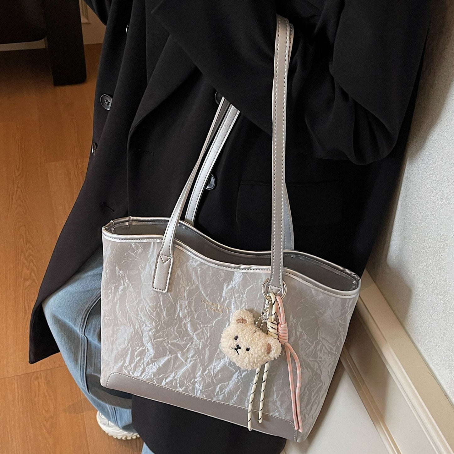Vintage Style Large Capacity Tote Bag for Women