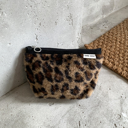 Vintage Leopard Print Portable Cosmetic Bag