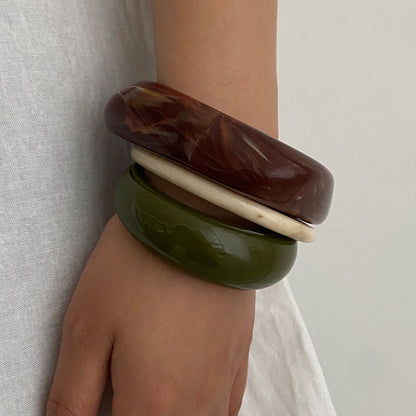 Vintage Arc-Shaped Resin Bangles with Tortoiseshell Pattern