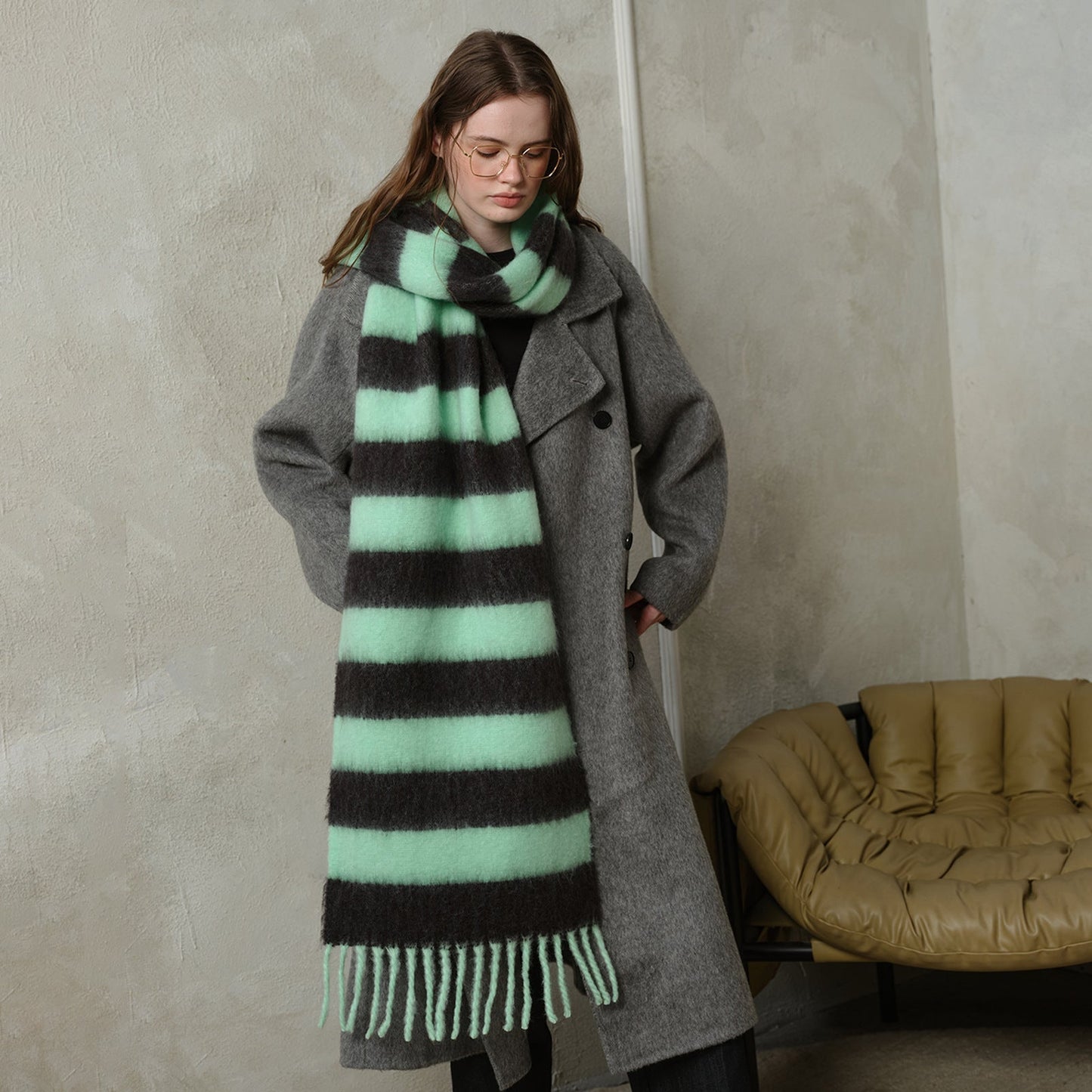 Striped Color Block Thicken Tassel Warm Scarve