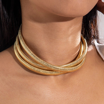 Trendy Geometric Metal Choker Necklace