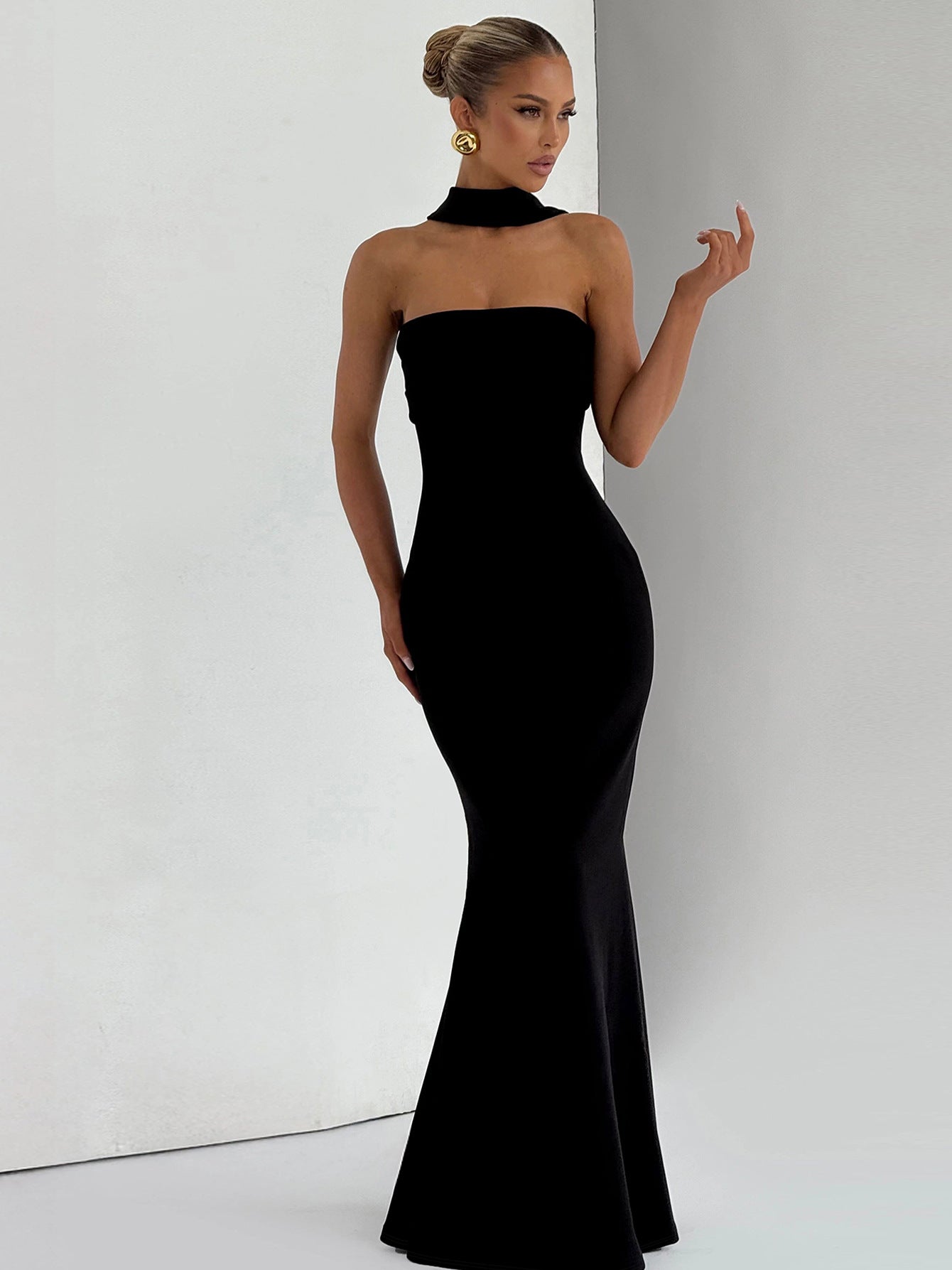 Elegant Strapless Mermaid Maxi Dress with High Waist