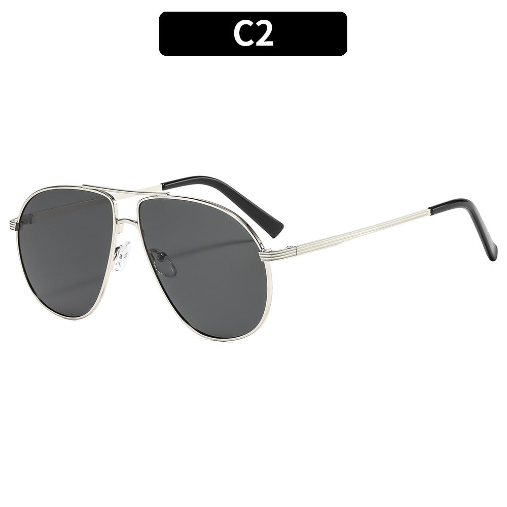 Trendy Unisex Retro Oversized Sunglasses with Geometric Design