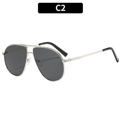 Trendy Unisex Retro Oversized Sunglasses with Geometric Design