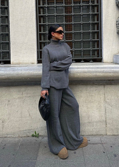 Charcoal Knitwear Set With High Neck And Wide Leg Trousers