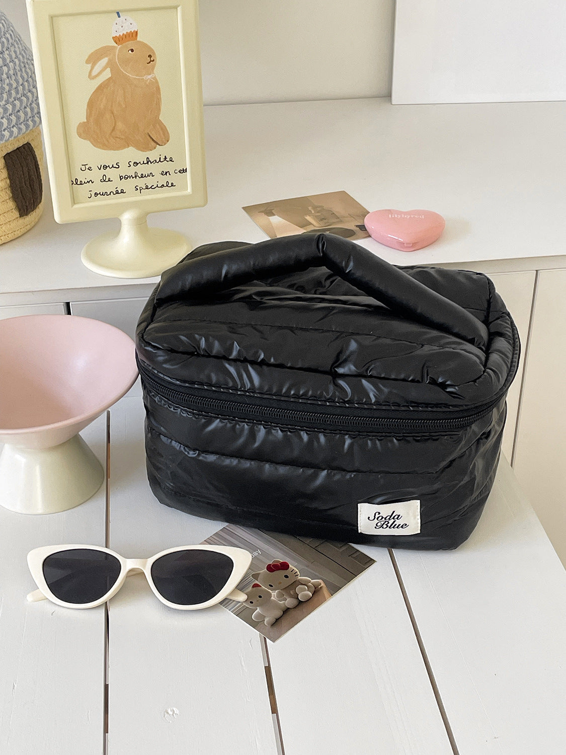 Portable Waterproof Makeup Bag Large Capacity Simple Design