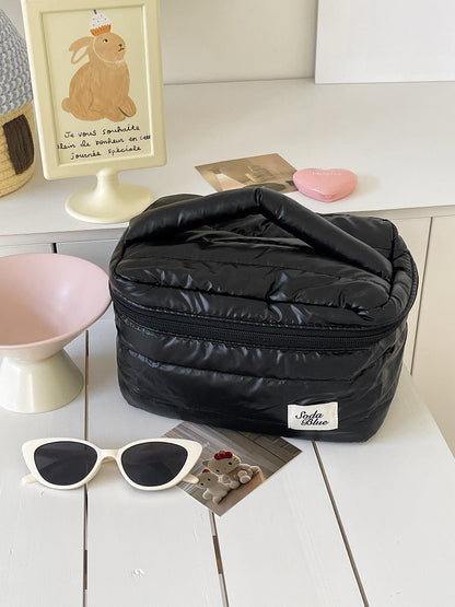 Portable Waterproof Makeup Bag Large Capacity Simple Design