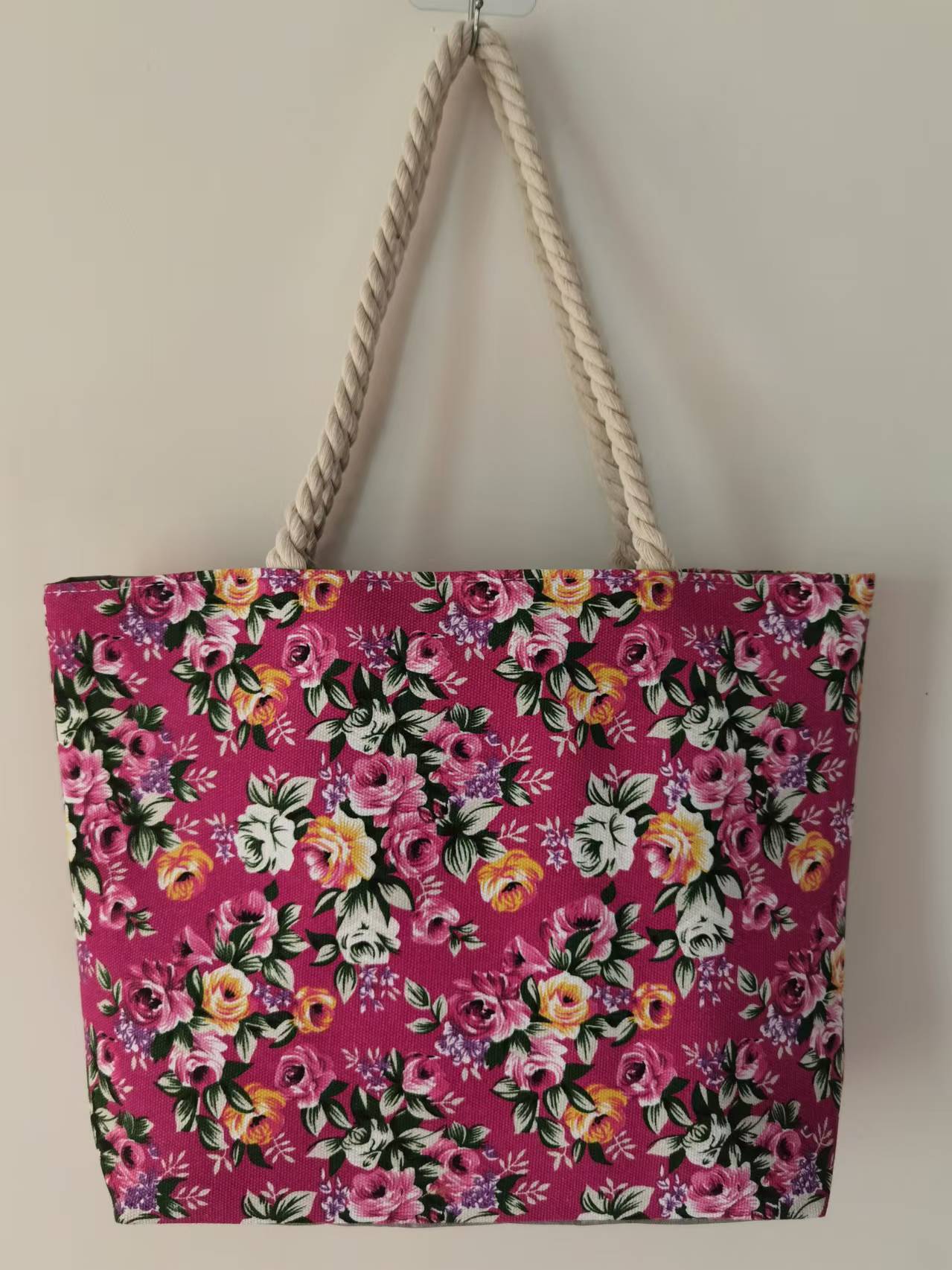Fashionable Floral Canvas Tote Bag for Women