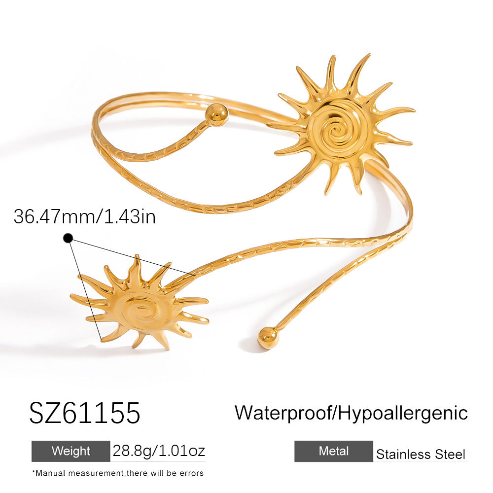 Trendy Stainless Steel Floral Bangle Bracelet - 18K Gold Plated