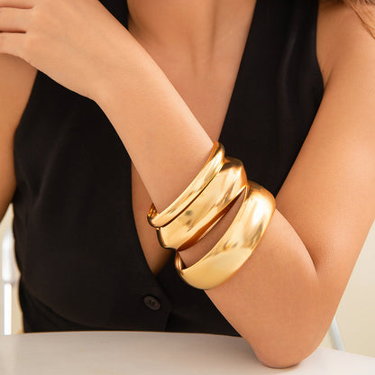 Fashionable Bold Metal Arc Bangle Bracelet - Layered Wide Wristband