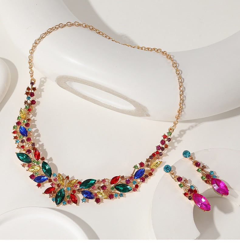 Fashion Crystal Necklace and Earrings Set for Brides