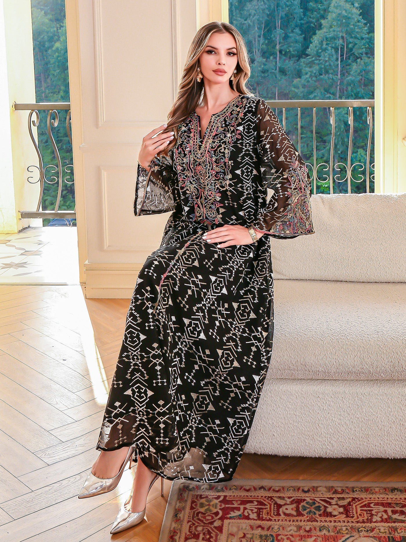 Embroidered Muslim Maxi Dress Elegant Abaya for Ladies