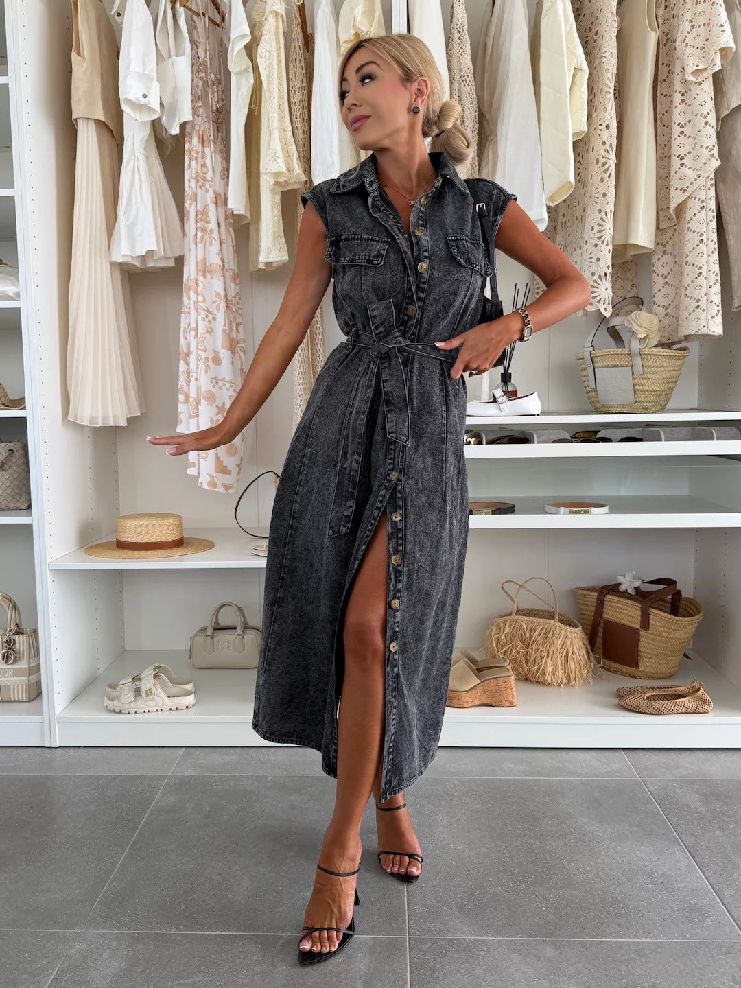 Casual Sleeveless Denim Dress With Belt