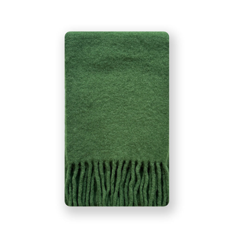 Vintage-Inspired Green Wool Scarf Cozy Soft Chunky Knit