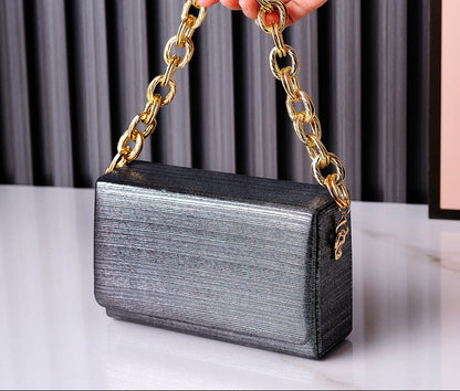 Chic Chain Shoulder Bag Stylish Small Tote