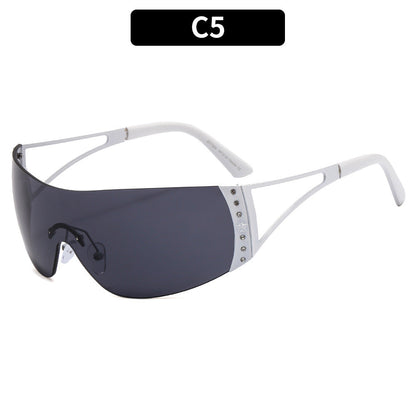 Retro Oval Metal Sunglasses with Gemstones for Outdoor Style