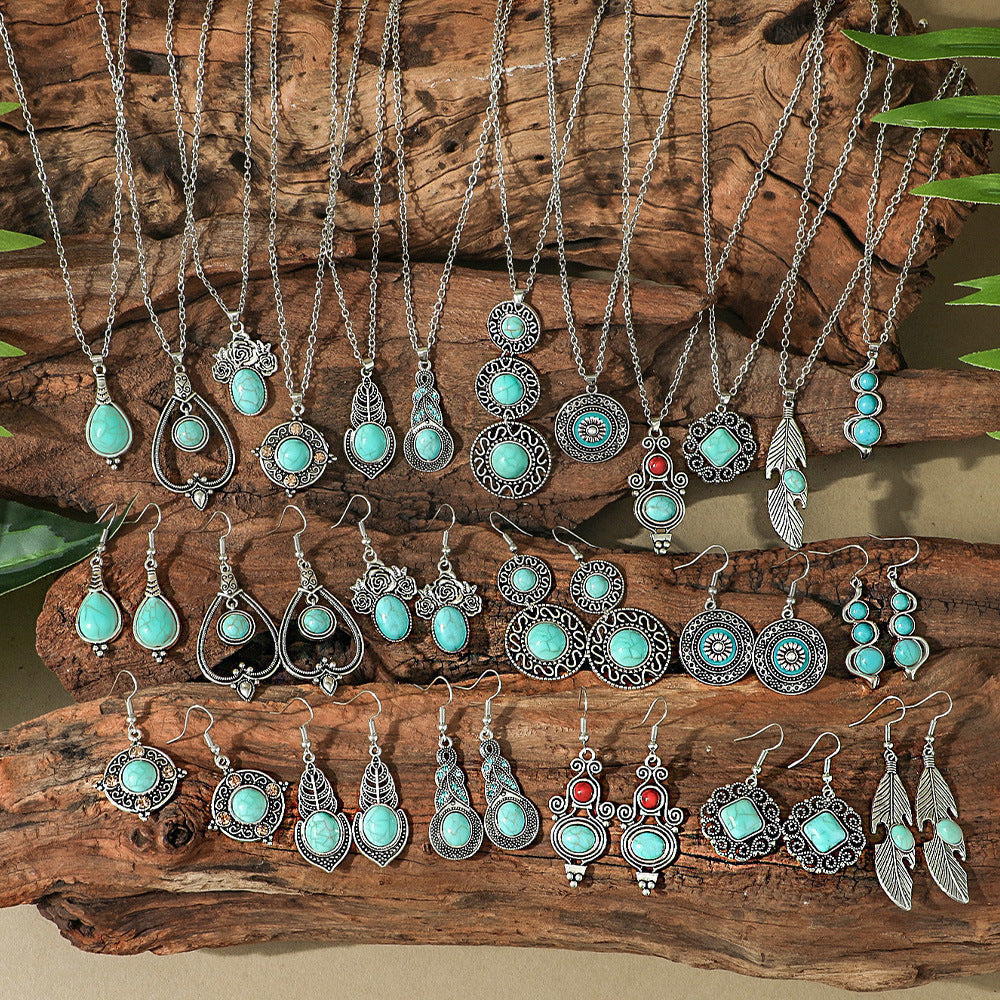 Bohemian Vintage Turquoise Water Drop Earrings and Necklace Set