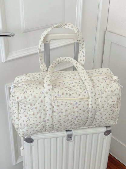 Floral Quilted Travel Bag Large Capacity Lightweight Boston Bag
