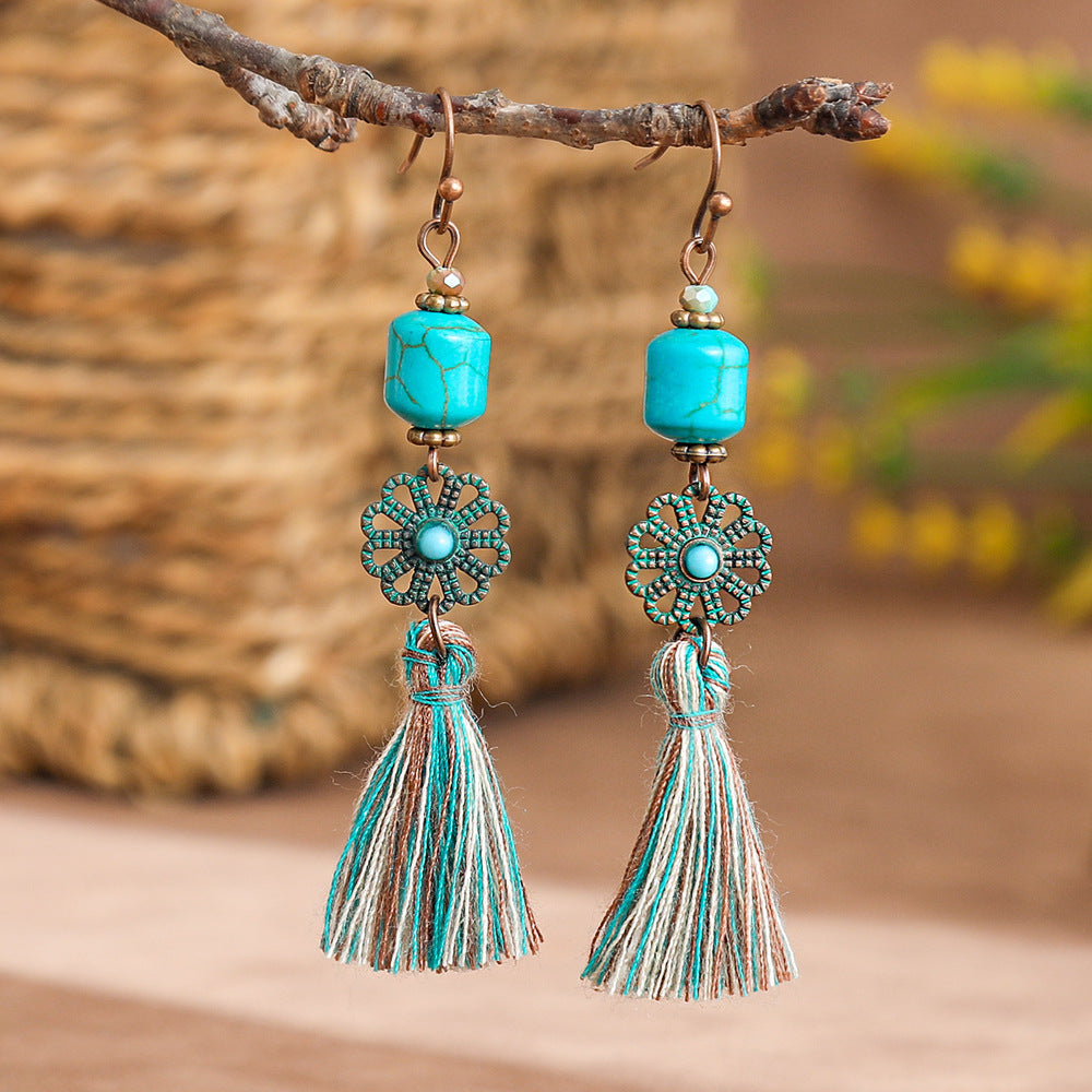 Vintage Leaf Pendant Earrings Hollow Floral Design Alloy Tassel Earrings