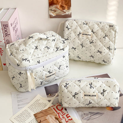 Trendy Print Quilted Large Capacity Makeup Bag