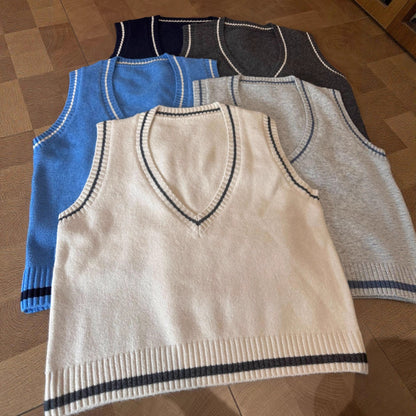 Trendy Casual Knit Vest with Color Block Design
