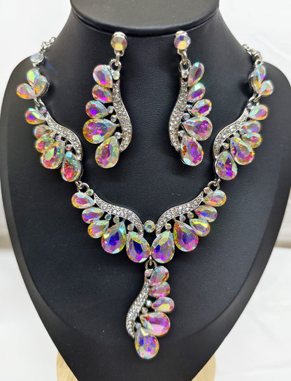 Luxury Drop-Shaped Gemstone Necklace and Earring Set for Formal Events