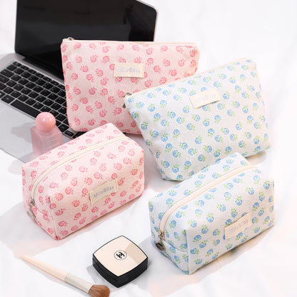 Cute Flower Print Large Capacity Cosmetic Bag