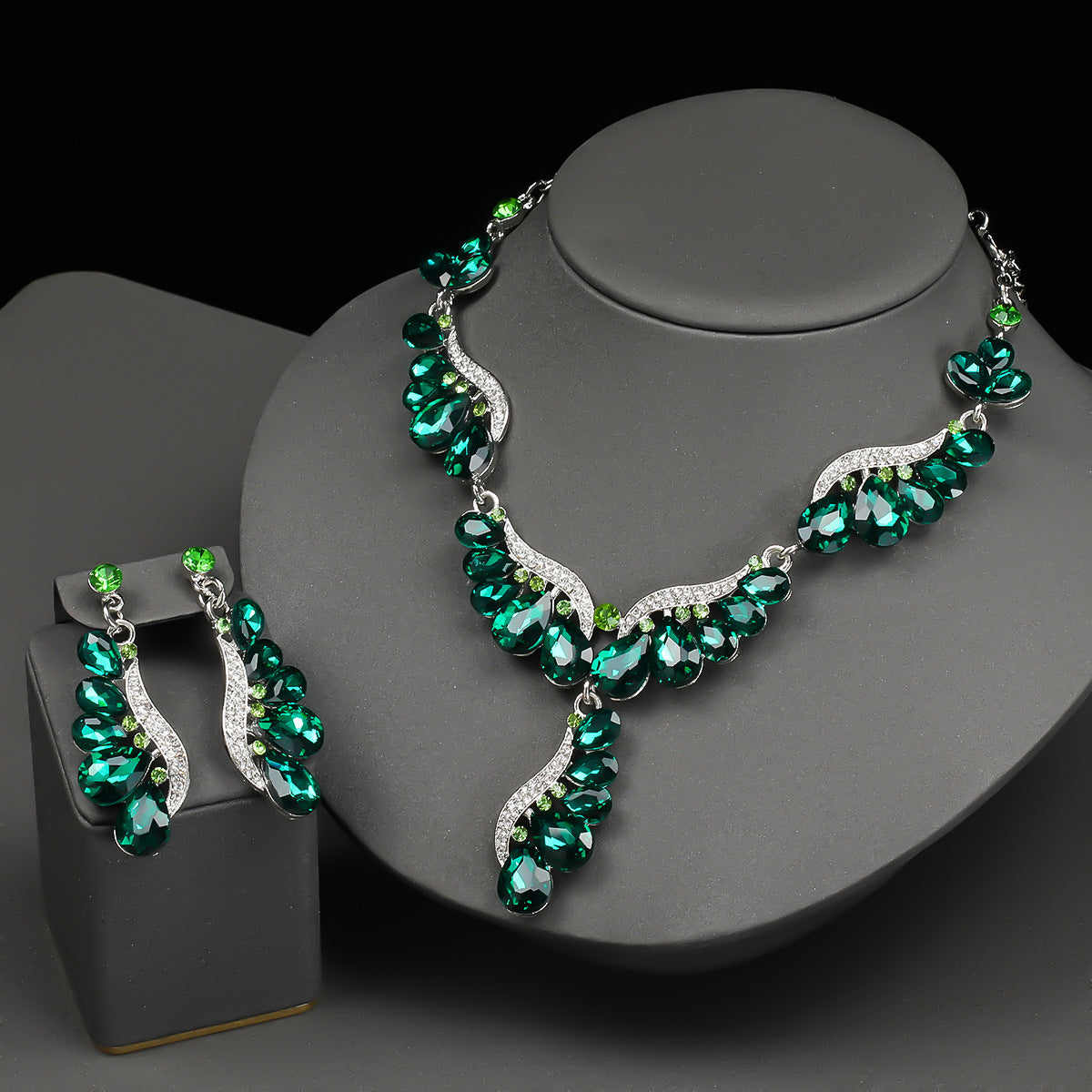 Luxury Drop-Shaped Gemstone Necklace and Earring Set for Formal Events
